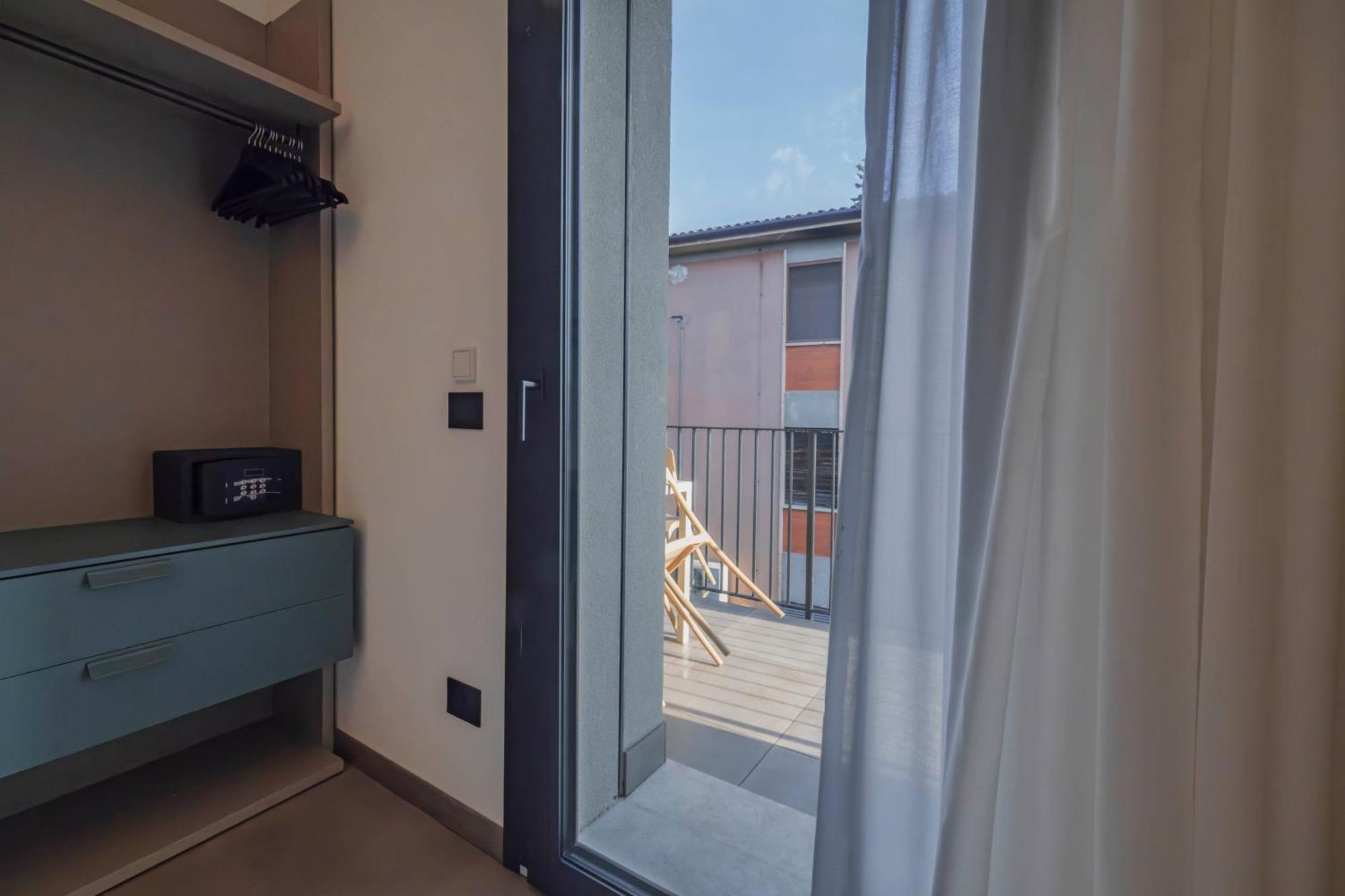 Apartmentsgarda Garda  Esterno foto