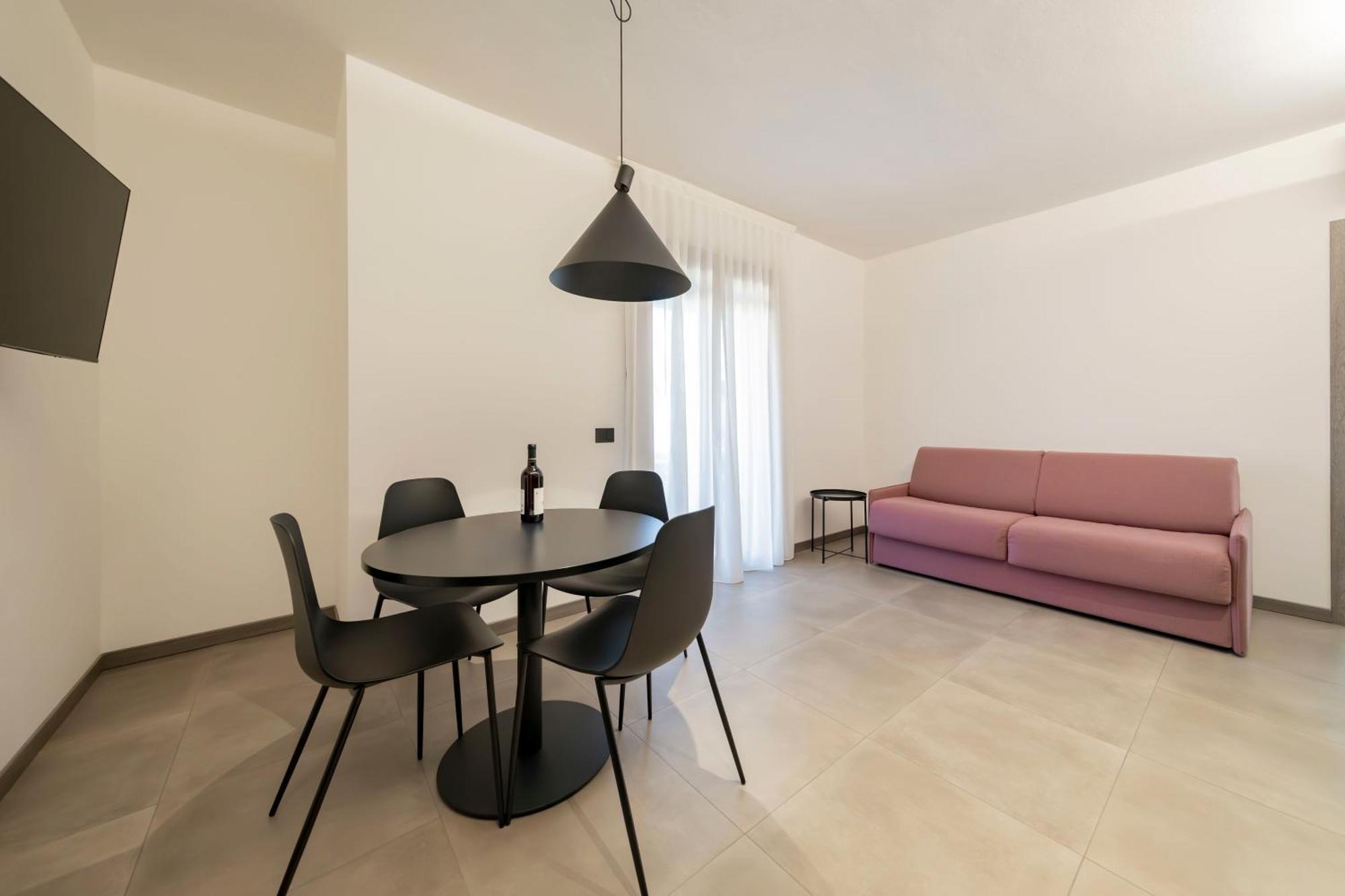 Apartmentsgarda Garda  Esterno foto