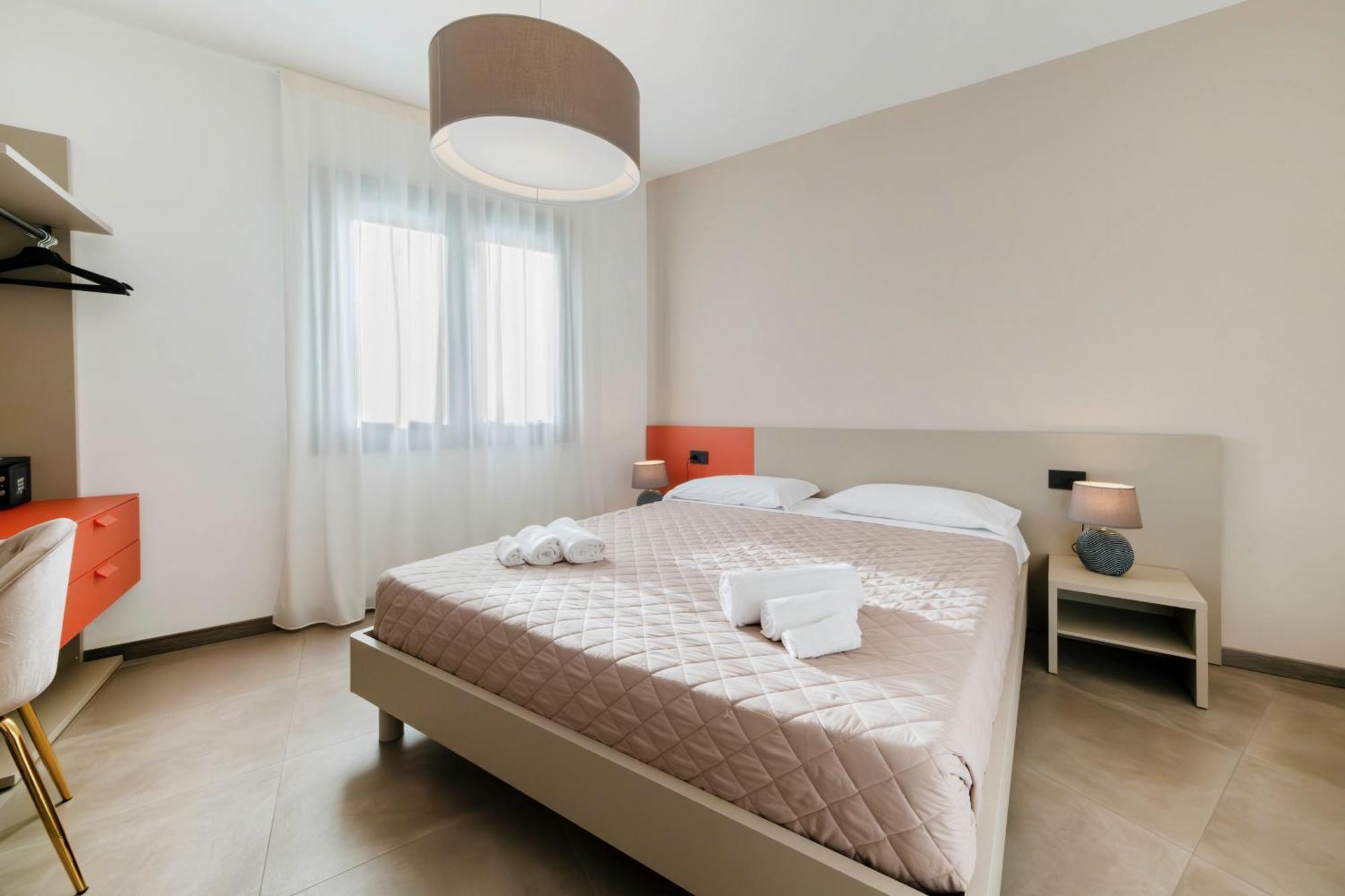 Apartmentsgarda Garda  Esterno foto