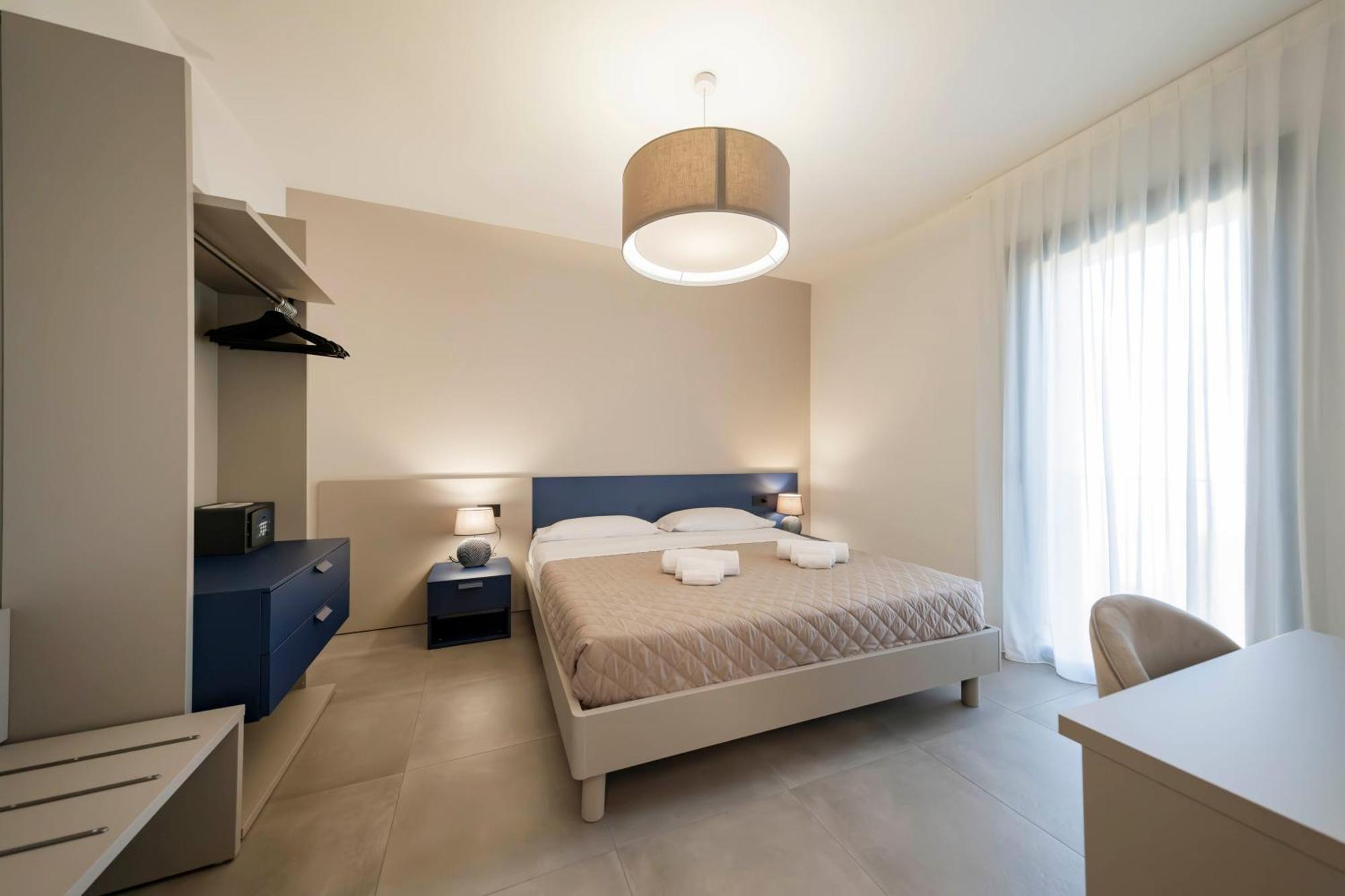 Apartmentsgarda Garda  Esterno foto