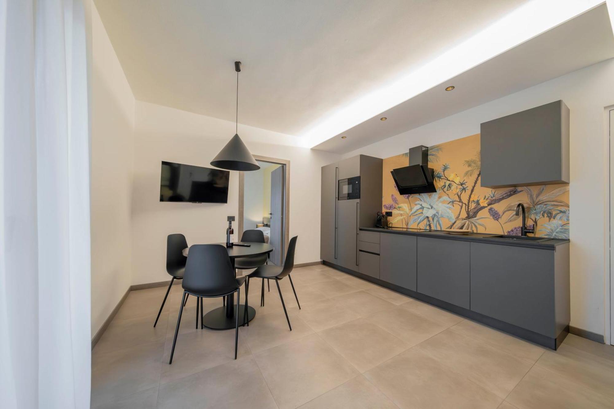 Apartmentsgarda Garda  Esterno foto