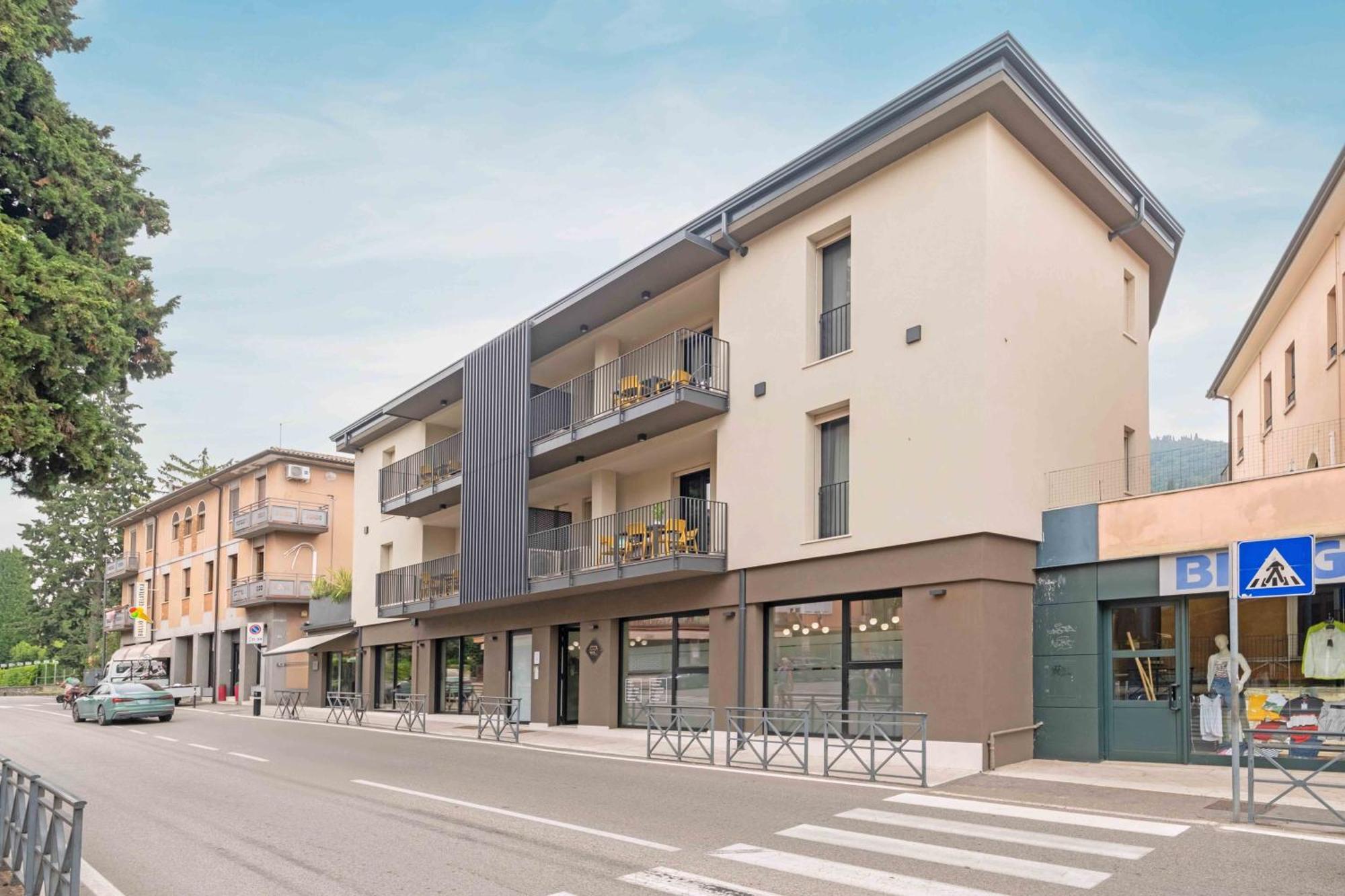 Apartmentsgarda Garda  Esterno foto