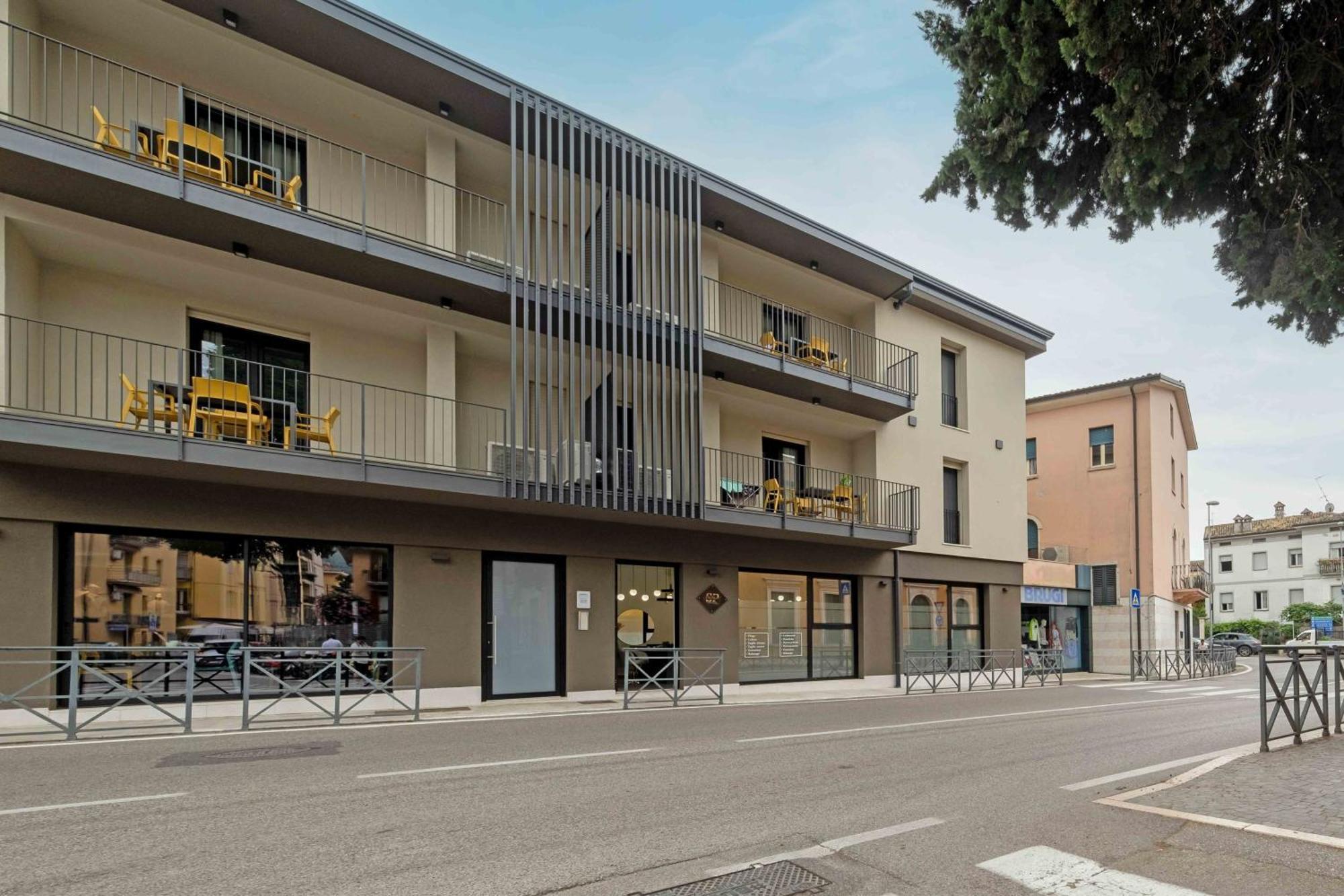 Apartmentsgarda Garda  Esterno foto